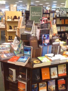 Young Professional Mondays & Barnes and noble 009
