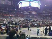 Rodeo crowd, record breaking 80,000.